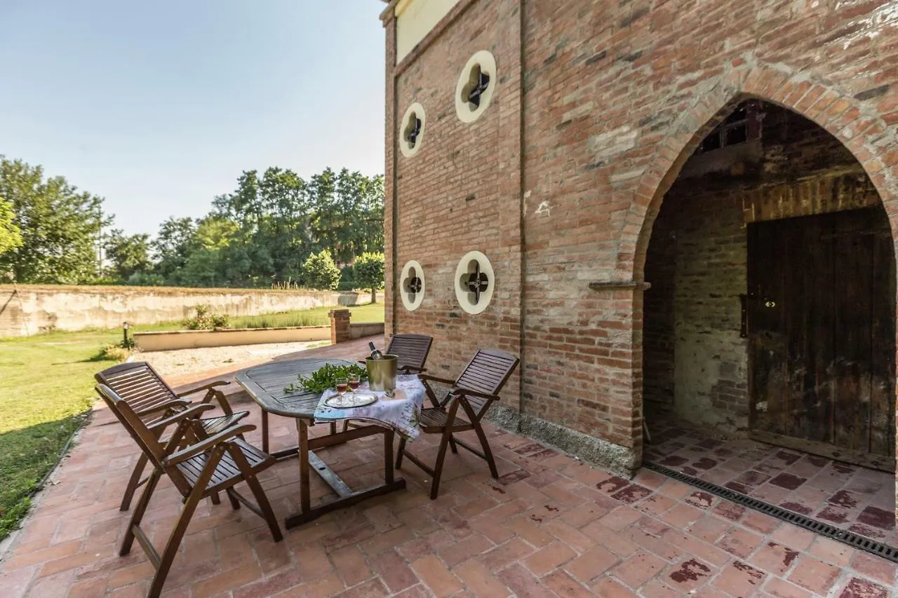 Borgo Sartoni Case Vacanze Appartamenti In Affitto Bologna 0*,  Italië
